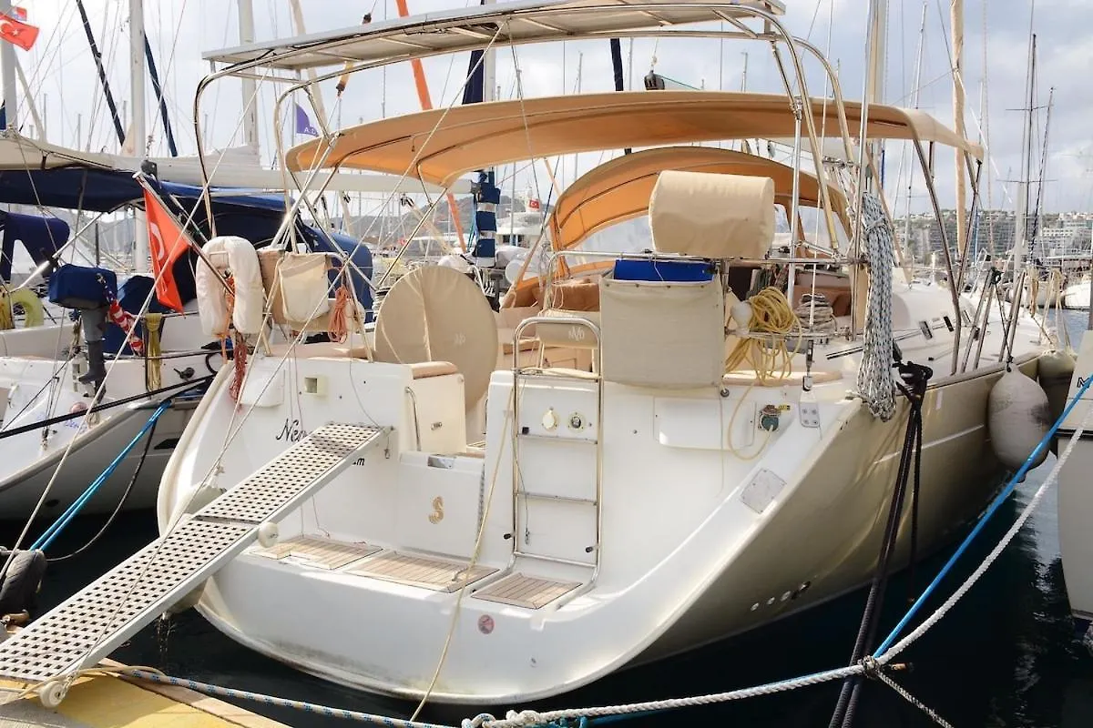 Sailboat Holiday In בודרום ספינת מלון