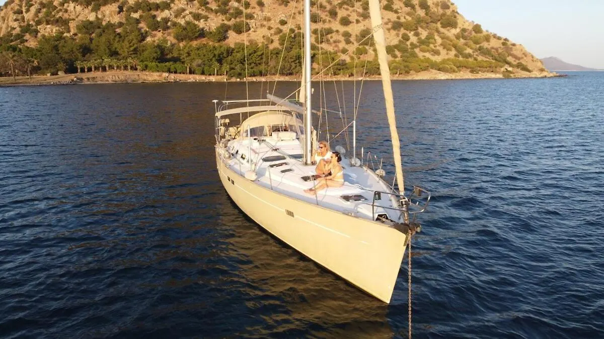 Sailboat Holiday In Bodrum 보트호텔